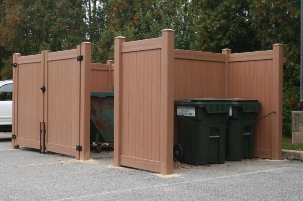 commercial vinyl fence